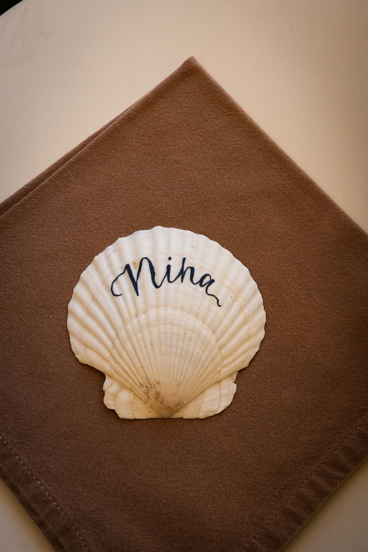 Shell Place card